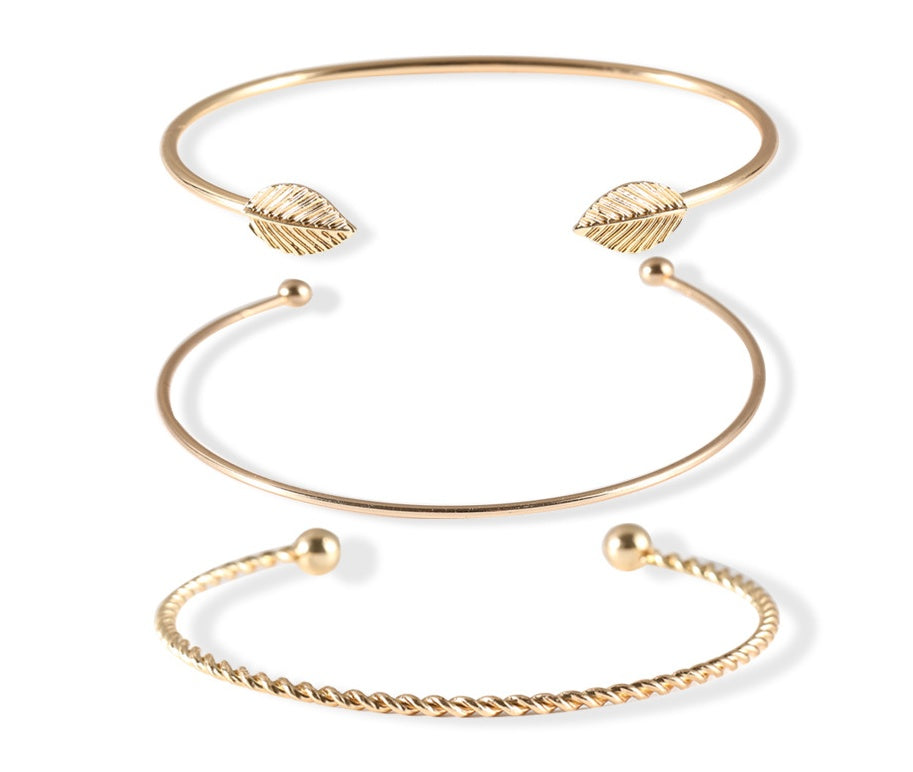 ๐ฟ Gold Leaf Triple Bangle Set โ Elegant Nature-Inspired Style ๐ฟ