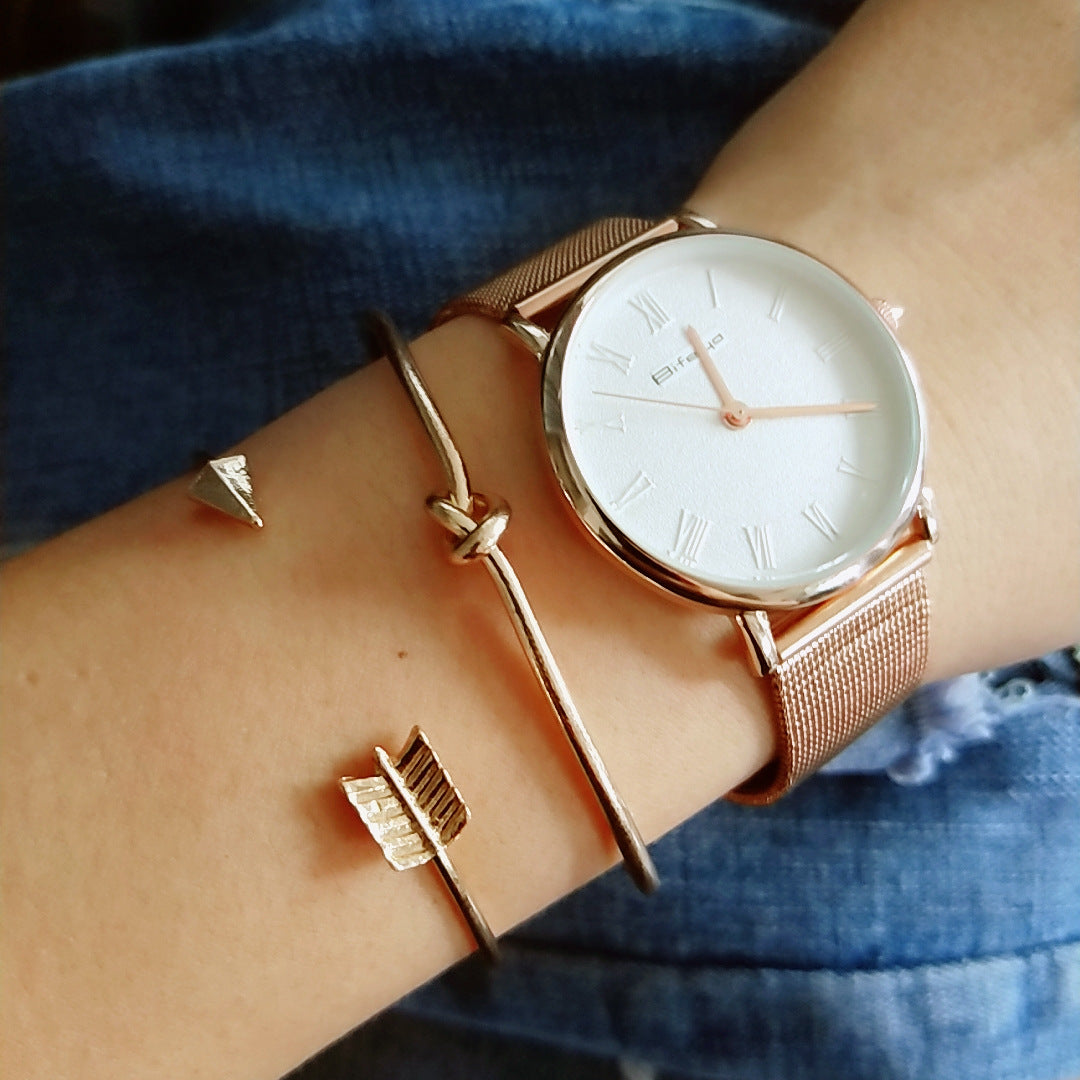 💛 Title: Minimalist Gold Cuff Bracelet Set – Timeless Elegance in Various Designs 💛