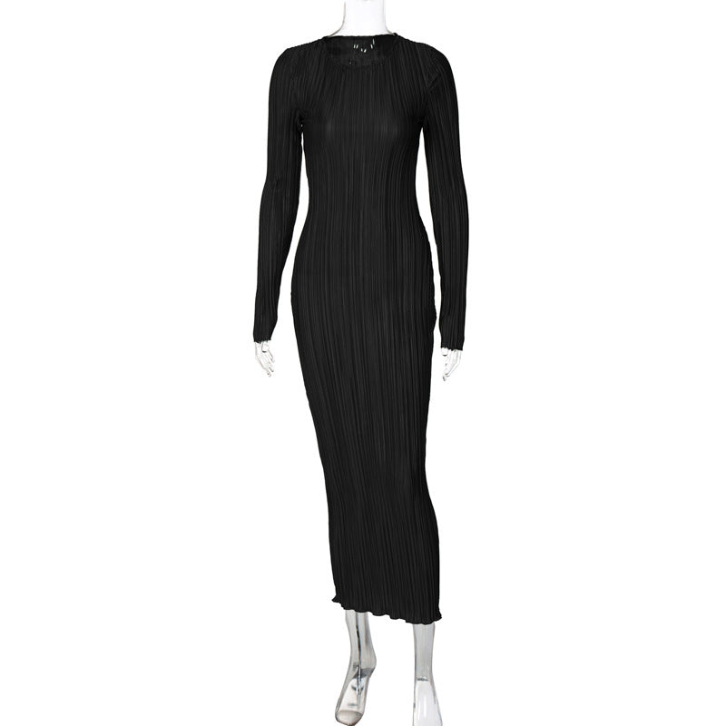🧡 Title: “Sunset Sophistication: The Pleated Orange Midi Dress You NEED” 🧡