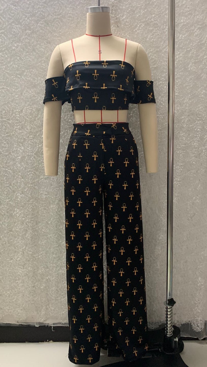 ✨ Sleek & Chic Off-Shoulder Two-Piece Set – Modern Elegance in Various Colours 🤍👠