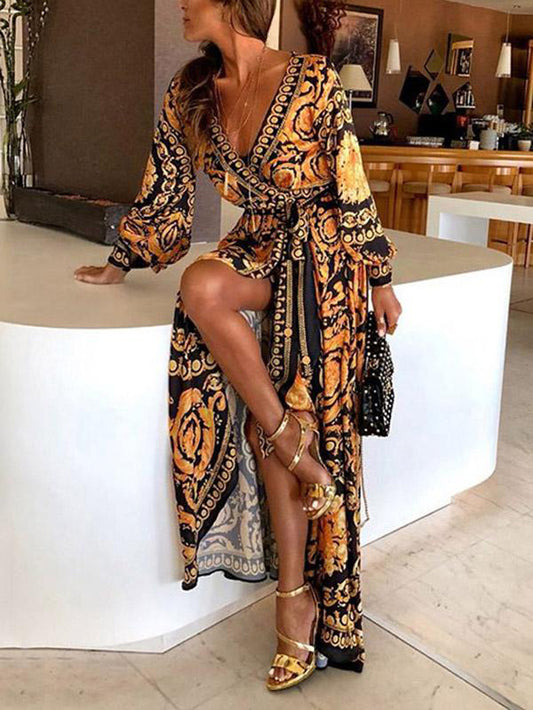 🖤 Title: Luxe Baroque Wrap Maxi Dress – Golden Glamour with a Bold Edge 🖤