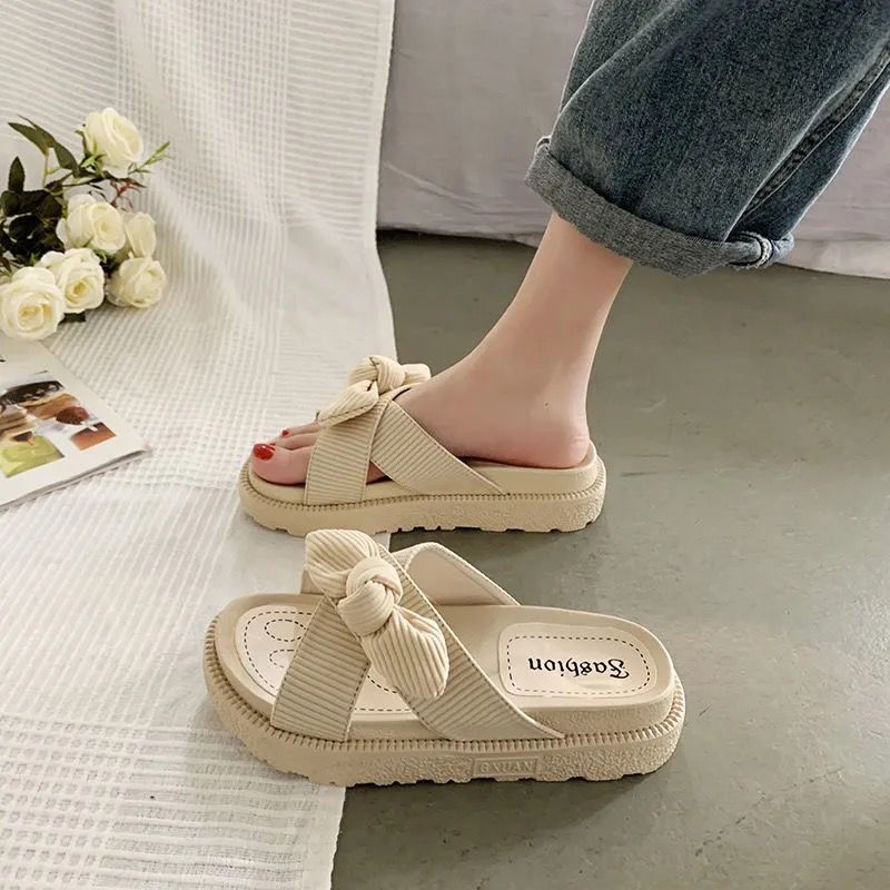🌸 Title: Comfy-Chic Bowknot Slip-On Sandals – Black & Beige Elegance 🌸