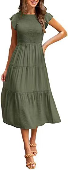 🌿 Everyday Charm Smocked Midi Dress – Comfy, Cute & Classic in Various Colours 💫👗